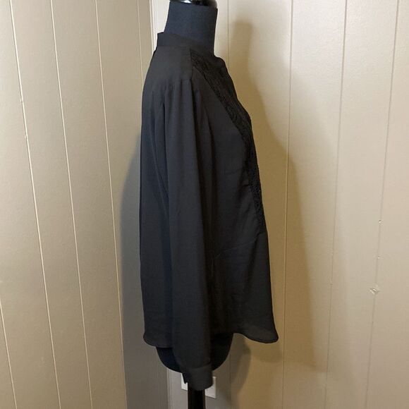 Simply Vera Vera Wang Medium Lace Blouse Pleated Back Hidden Button Up - Picture 6 of 10